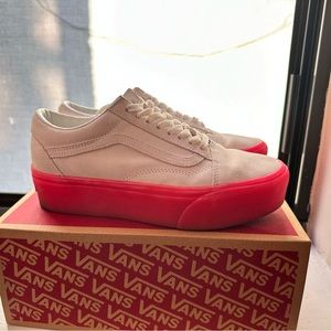 Vans pink platform white suede sneaker